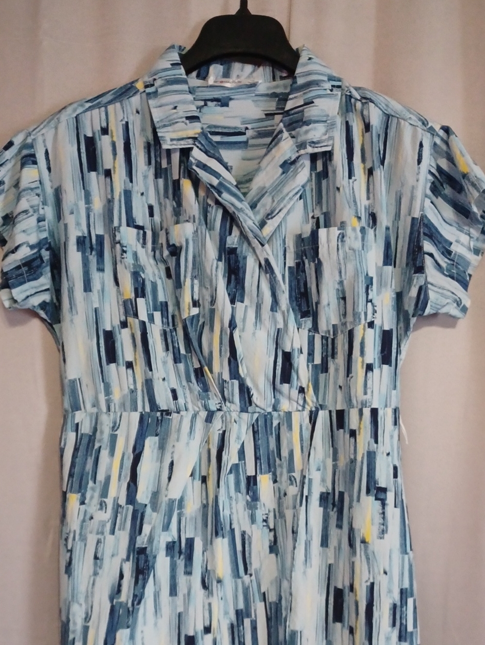 89th&Madison Short Sleeve Faux Wrap Midi Dress Pockets Sz M Elastic Waist Blue - Picture 3 of 15